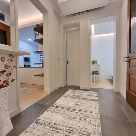 In Velika Aleja At Ilidza Διαμέρισμα Σαράγεβο