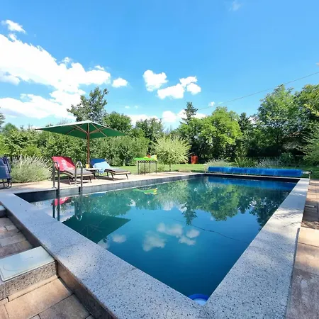 In Velika Aleja At Ilidza *