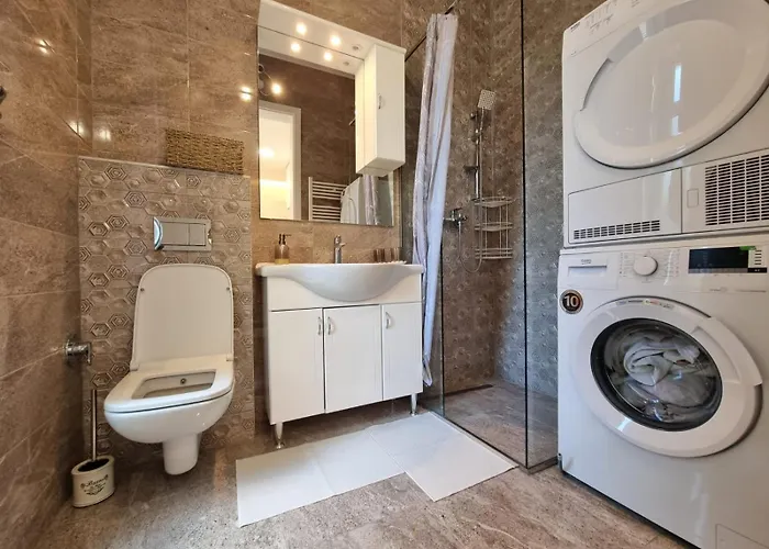 In Velika Aleja At Ilidza סראייבו