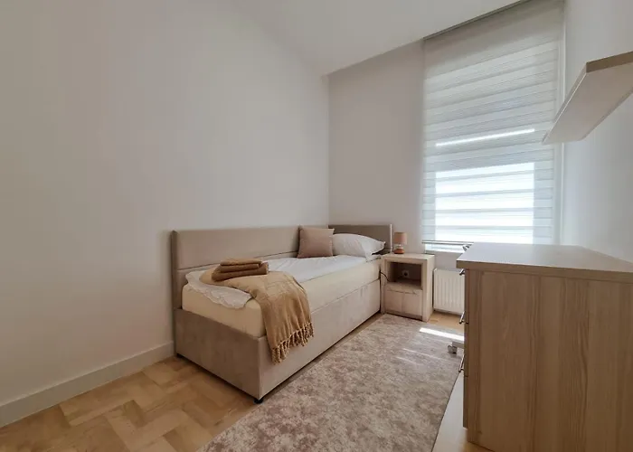 דירה In Velika Aleja At Ilidza סראייבו