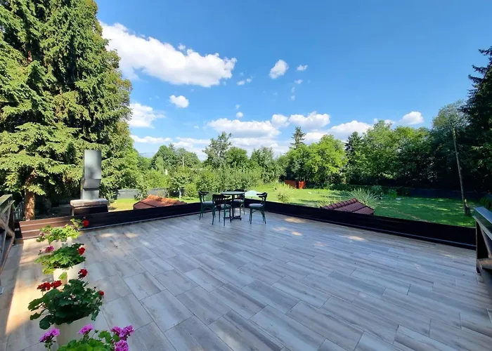 In Velika Aleja At Ilidza דירה